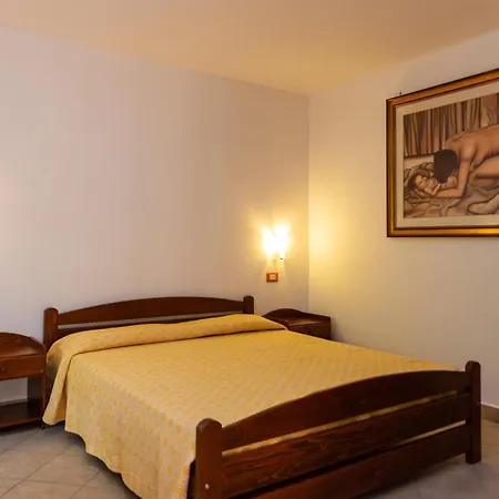 Melalidone 3* Orosei